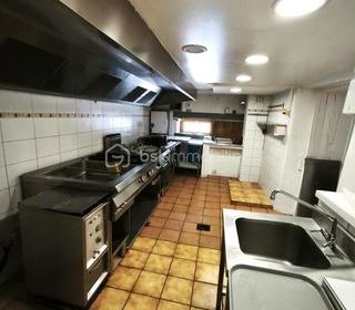  Ferme � vendre 8 pi�ces 303 m�