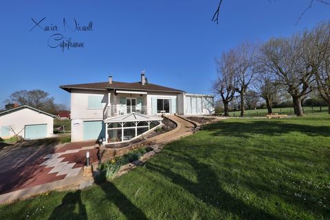   Maison � vendre 8 pi�ces proche de PONT DE VAUX (01) Maison - 8 pi�ce(s) - 224 m�