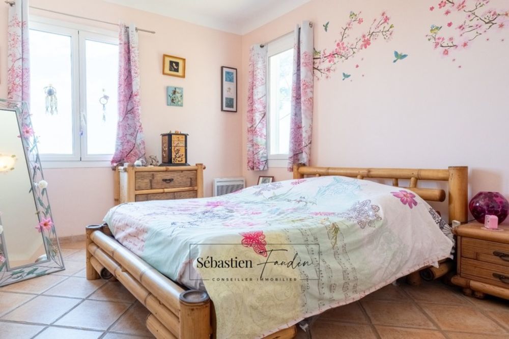 � vendre  Maison Vitrolles (13127)