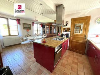  Maison � vendre 8 pi�ces 205 m�