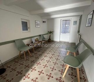  Immeuble � vendre 10 pi�ces 208 m�