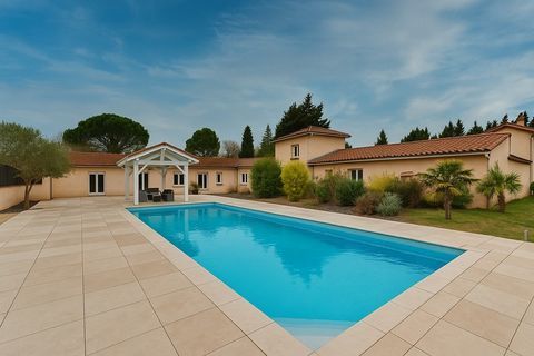   Tr�s belle propri�t� Maison 8 pi�ces + 4/5 studios Maison - 14 pi�ce(s) - 300 m�