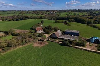  Propri�t�/ch�teau � vendre 10 pi�ces 167 m�