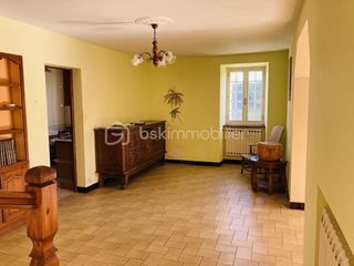  Propri�t�/ch�teau � vendre 7 pi�ces 93 m�