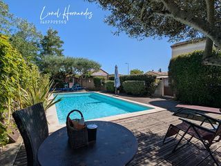  Maison � vendre 10 pi�ces 295 m�