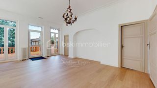  Propri�t�/ch�teau � vendre 6 pi�ces 151 m�