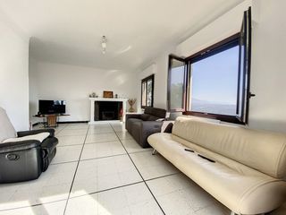  Immeuble � vendre 442 m�