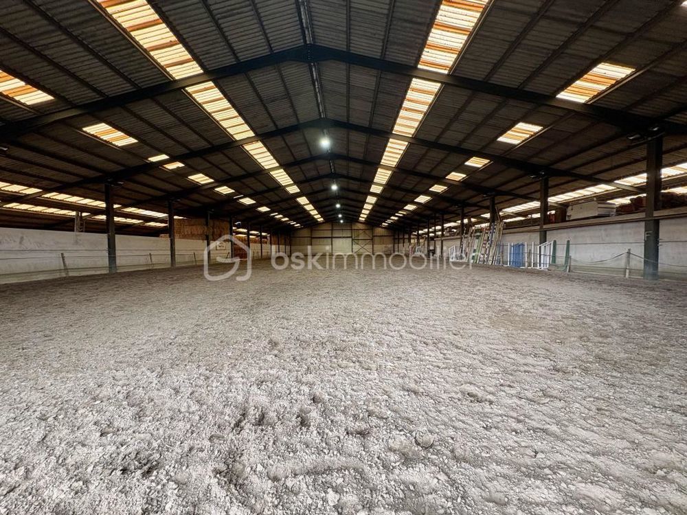 � vendre  Propri�t�/ch�teau Erquery (60600)