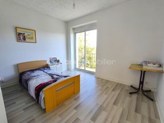  Propri�t�/ch�teau � vendre 7 pi�ces 200 m�