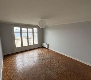  Appartement � louer 4 pi�ces 86 m�