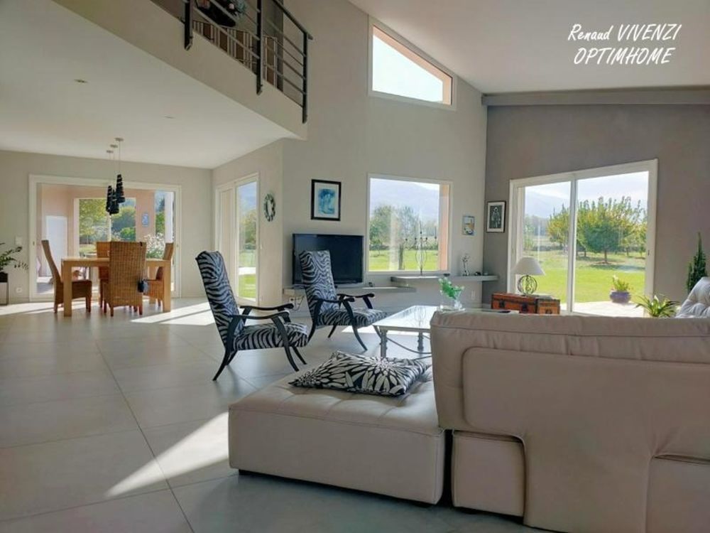 � vendre  Propri�t�/ch�teau Rigarda (66320)