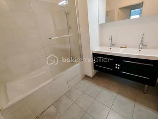  Appartement � vendre 3 pi�ces 65 m�