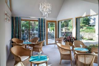  Immeuble � vendre 12 pi�ces 550 m�