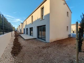  Appartement � louer 4 pi�ces 90 m�