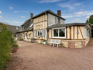  Maison � vendre 9 pi�ces 210 m�