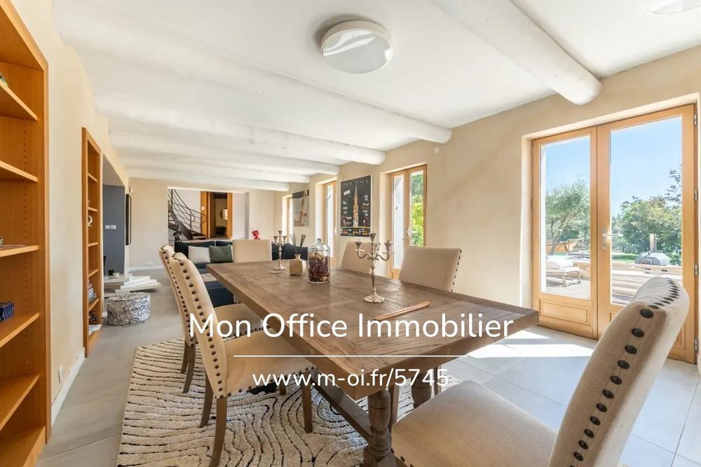 � vendre  Maison Aix-en-Provence (13090)