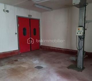  Immeuble � vendre 15 + pi�ces 1200 m�