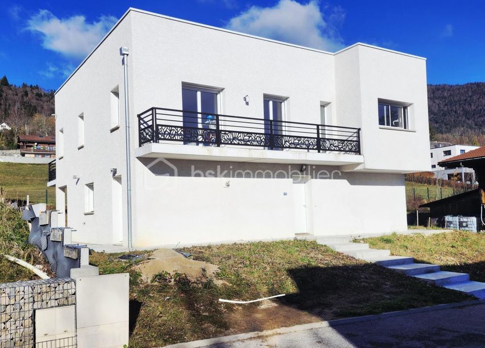 � vendre  Maison Gex (01170)