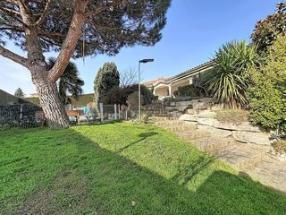  Villa � vendre 5 pi�ces 310 m�