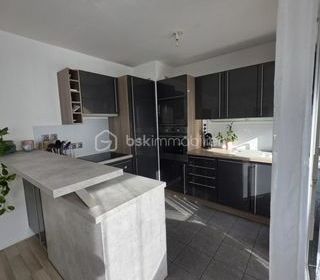  Appartement � vendre 4 pi�ces 73 m�