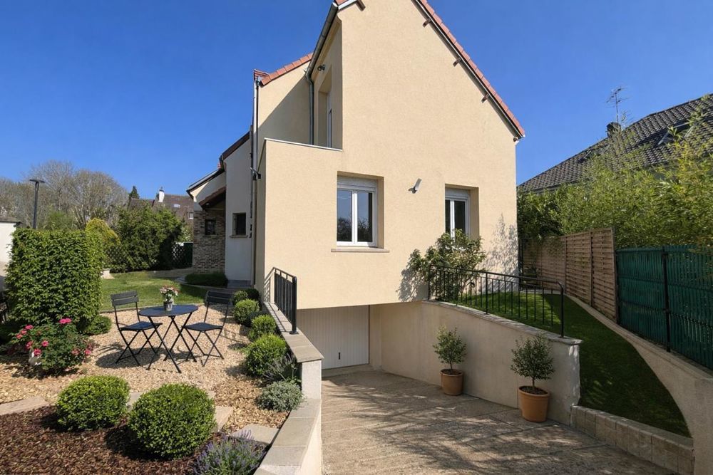 � vendre  Maison Saint-Cyr-l'�cole (78210)