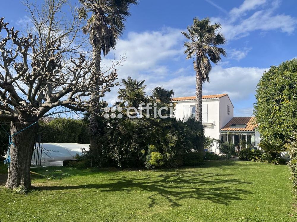 � vendre  Maison Sainte-Marie-de-R� (17740)