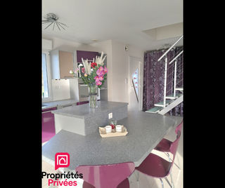  Maison � vendre 6 pi�ces 225 m�