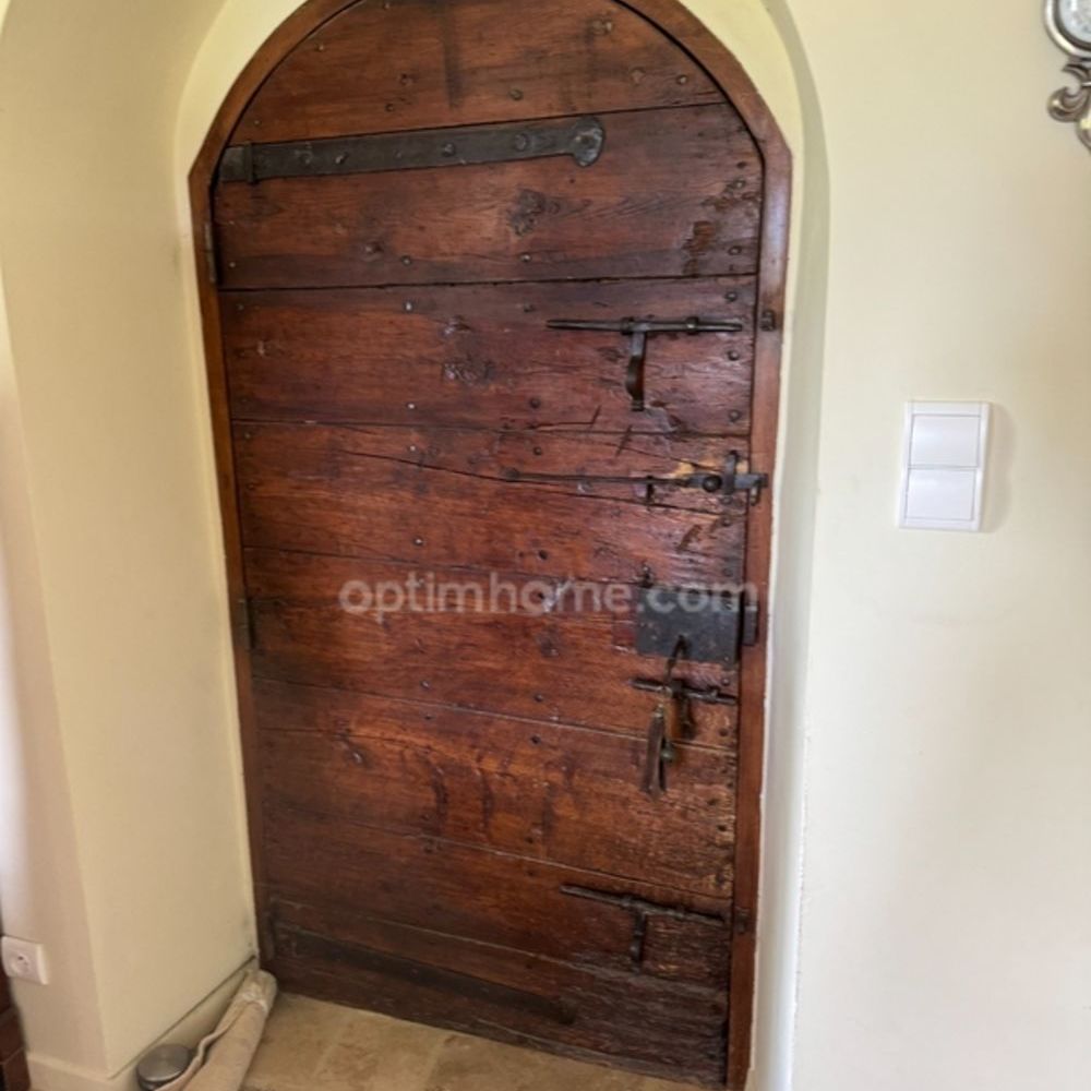 � vendre  Propri�t�/ch�teau Aiglun (04510)