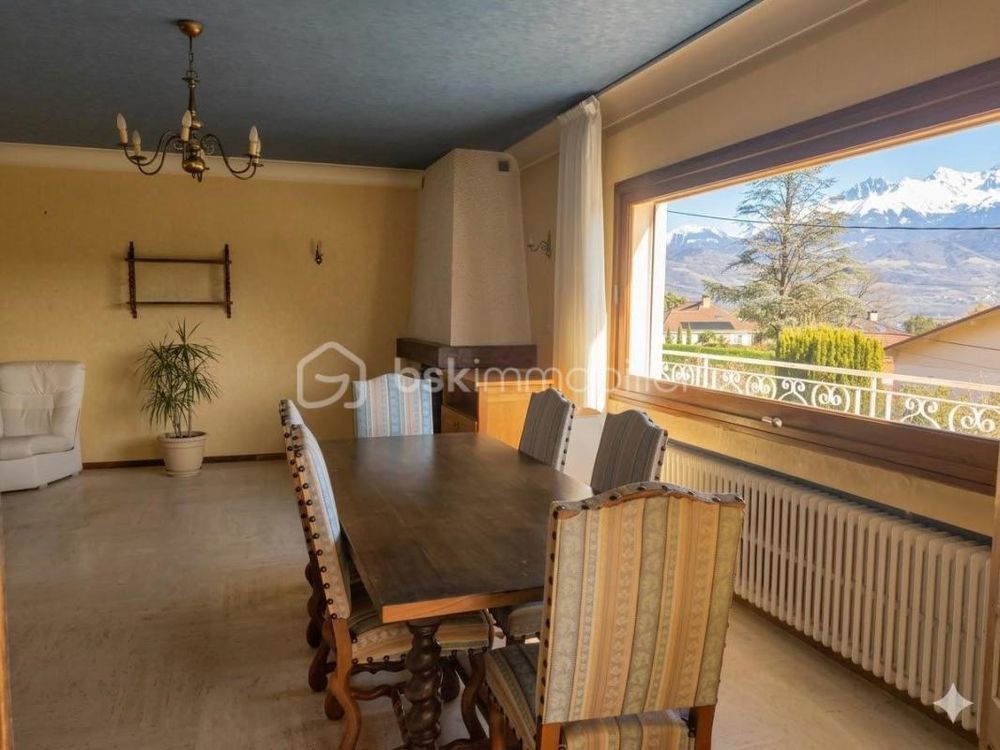 � vendre  Maison Saint-Ismier (38330)