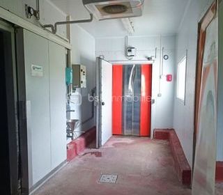  Immeuble � vendre 15 + pi�ces 1200 m�