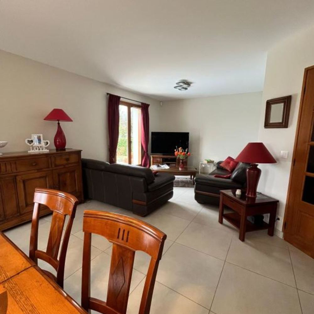 � vendre  Maison Chevry (01170)