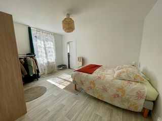  Immeuble � vendre 12 pi�ces 312 m�