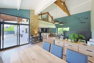  Maison � vendre 5 pi�ces 160 m�