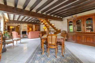  Maison � vendre 10 pi�ces 232 m�