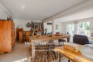  Maison � vendre 10 pi�ces 308 m�