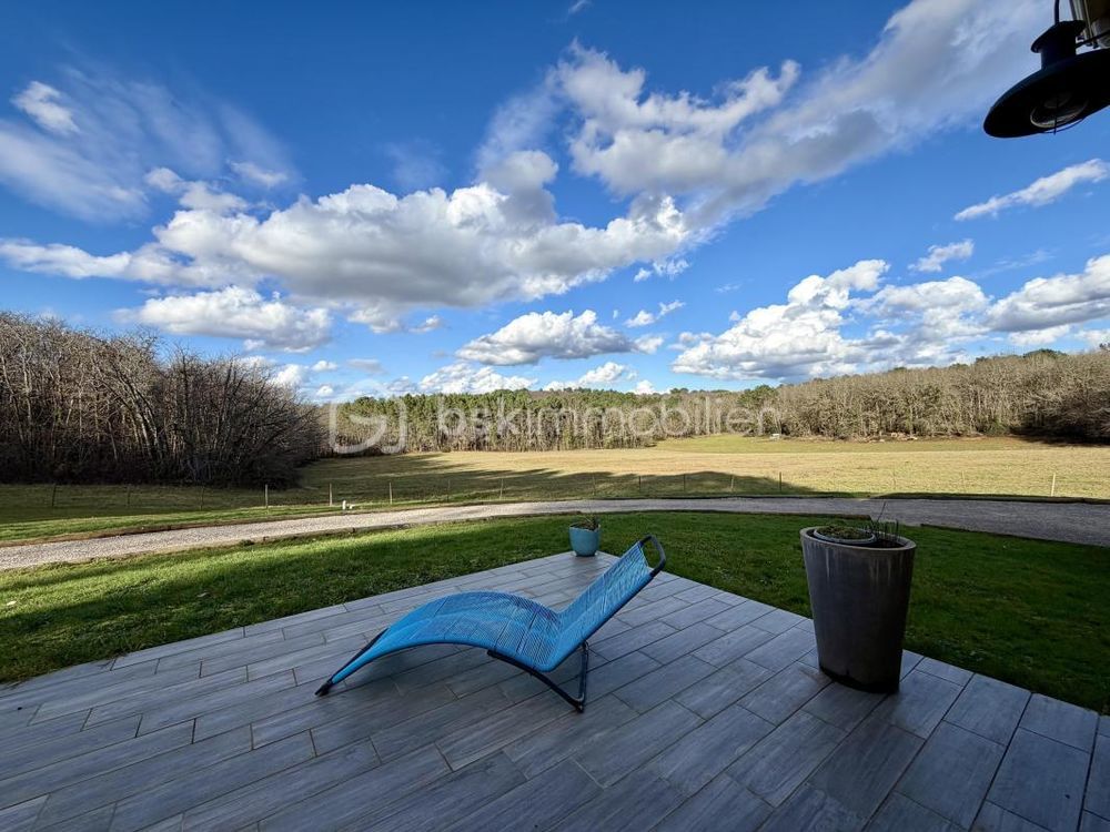 � vendre  Propri�t�/ch�teau Puy-l'�v�que (46700)