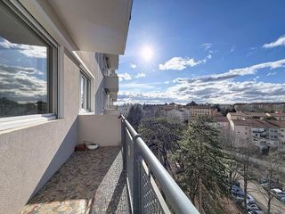  Appartement � vendre 6 pi�ces 143 m�