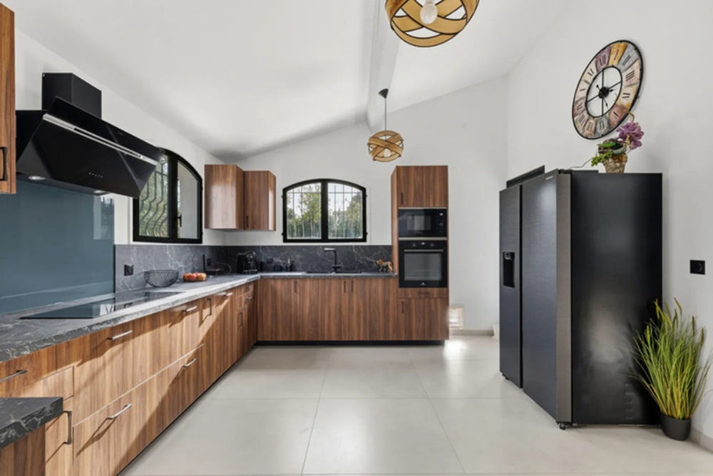 � vendre  Villa Roquefort-les-Pins (06330)