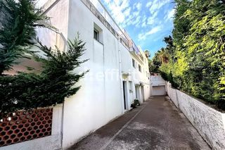  Immeuble � vendre 10 pi�ces 303 m�