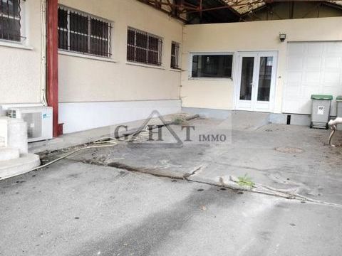 A VENDRE ENTREPOT BUREAUX 700 M&sup2; 350000 10300 Sainte savine