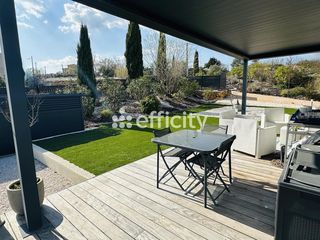  Villa � vendre 8 pi�ces 138 m�