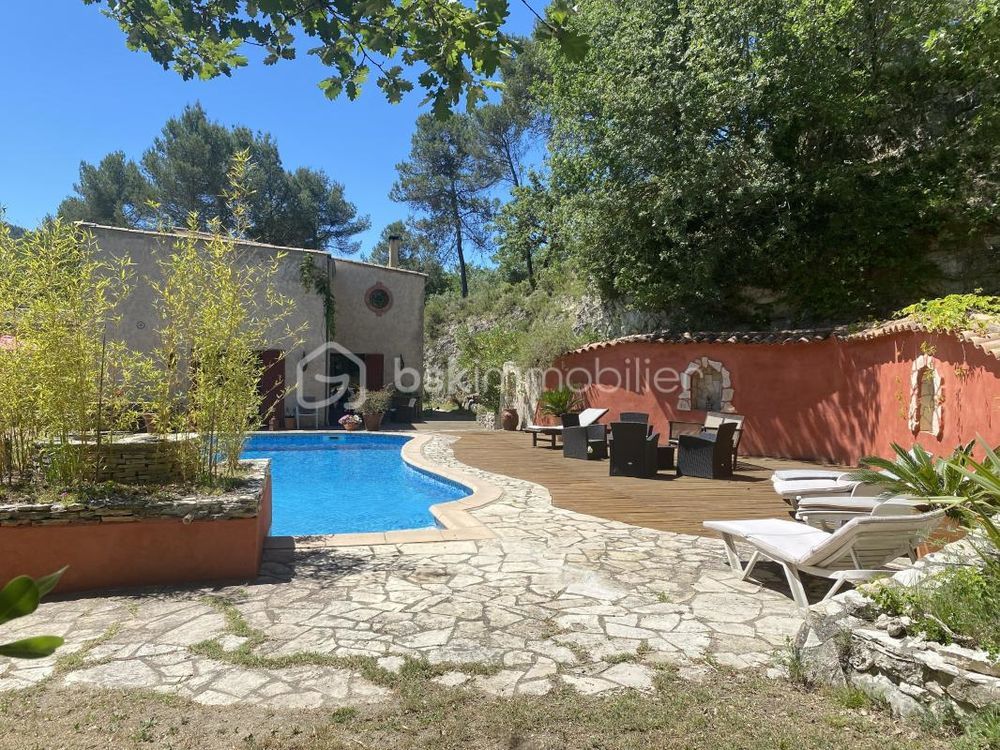 � vendre  Villa La Roque-d'Anth�ron (13640)