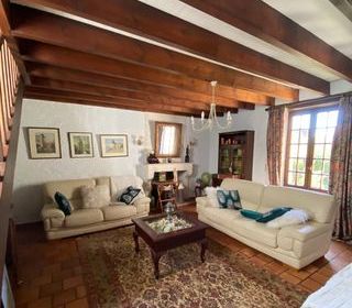  Maison � vendre 10 pi�ces 200 m�