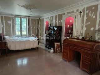  Propri�t�/ch�teau � vendre 11 pi�ces 270 m�