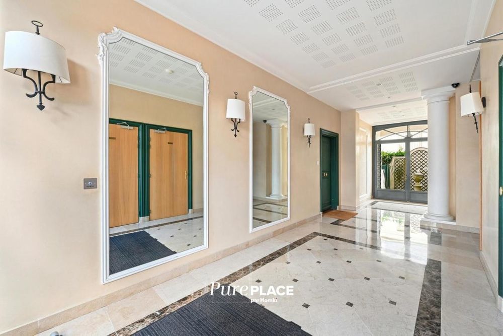 � vendre  Appartement Versailles (78000)