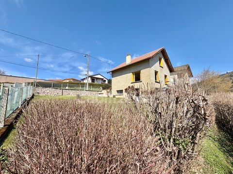   MAISON DE 75 M2 � R�NOVER, TERRAIN CLOS DE 422 M2, 2 CHAMBRES, TOITURE DE 2024, GARAGE, TOUT-�-L'�GOUT Maison - 4 pi�ce(s) - 75 m�