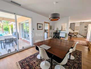  Villa � vendre 6 pi�ces 189 m�