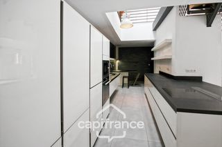  Maison � vendre 6 pi�ces 230 m�