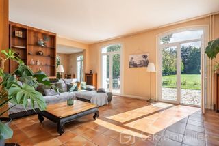  Propri�t�/ch�teau � vendre 10 pi�ces 310 m�