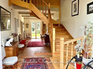  Maison � vendre 8 pi�ces 268 m�